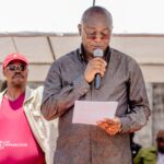 Gentiny Ngobila Mbaka au Lycée Motema Mpiko : l’acte politique élevé au rang d’engagement civilisationnel pour refonder l’école congolaise