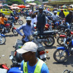 RDC : Nicolas Wemankoy impose sa marque — Kinshasa franchit un cap décisif dans la régulation des taxi-motos