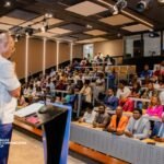 Entrepreneuriat : Ngobila aux jeunes, « Commencez petit, mais rêvez grand »
